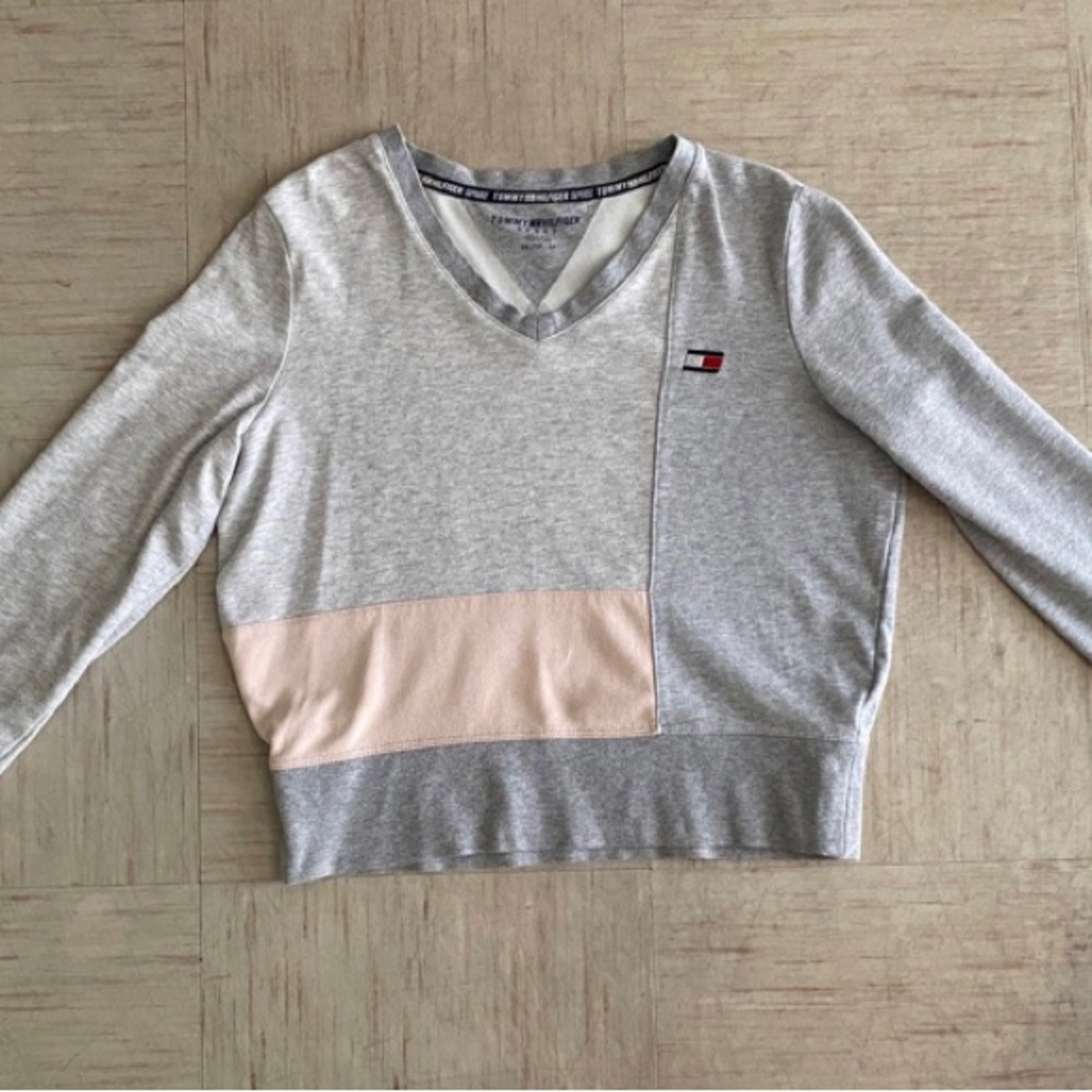Tommy Hilfiger sweatshirt